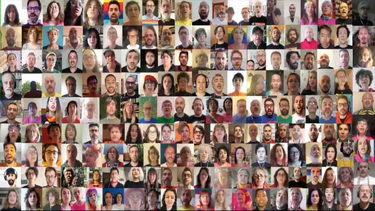 200 coriste e coristi LGBT cantano “Bella Ciao” per la Giornata Mondiale contro l’OmoBiTransfobia – video