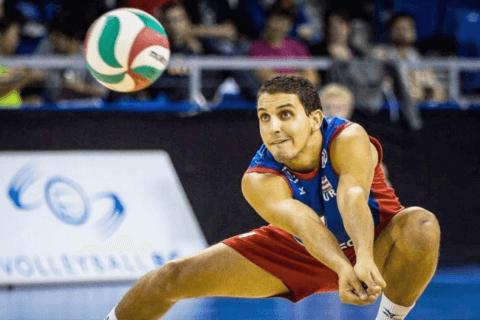 Dennis Del Valle, pallavolista della squadra campione di Svizzera fa coming out - Dennis Del Valle - Gay.it