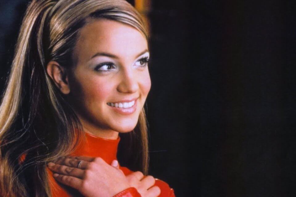 20 anni fa usciva “Oops!… I Did It Again” di Britney Spears
