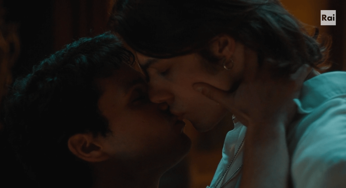 Vivi e Lascia Vivere, il lungo bacio tra Giovanni e Luca - Vivi e Lascia Vivere bacio gay 4 1 - Gay.it