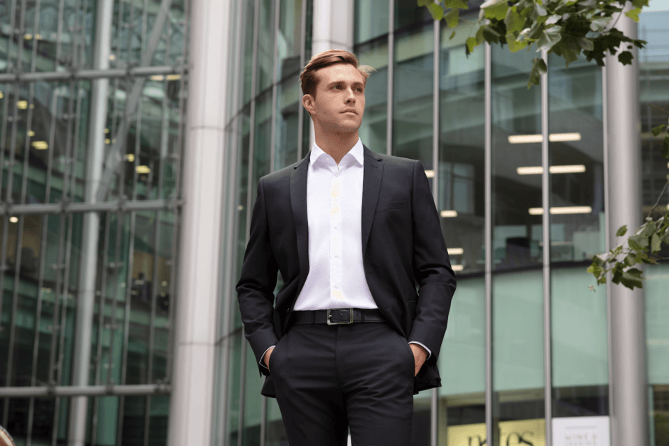 La camicia su misura di Apposta, per un primo appuntamento di successo dopo tante settimane di lockdown