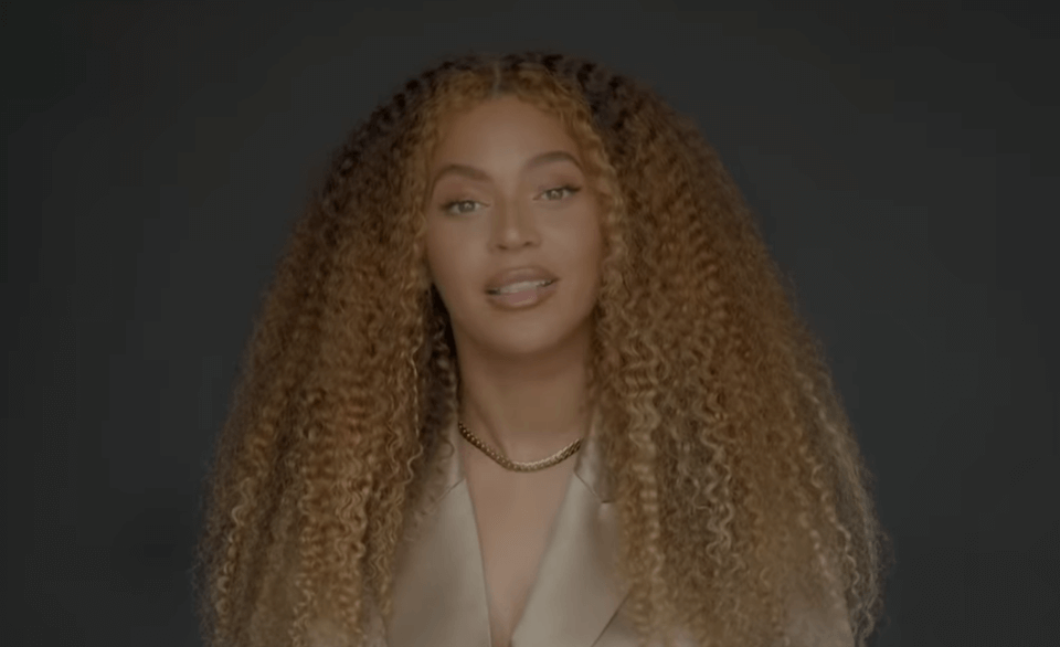 Beyoncé, “A tutti coloro che si sentono diversi dico siate voi stessi, la vostra omosessualità è bellissima” – video