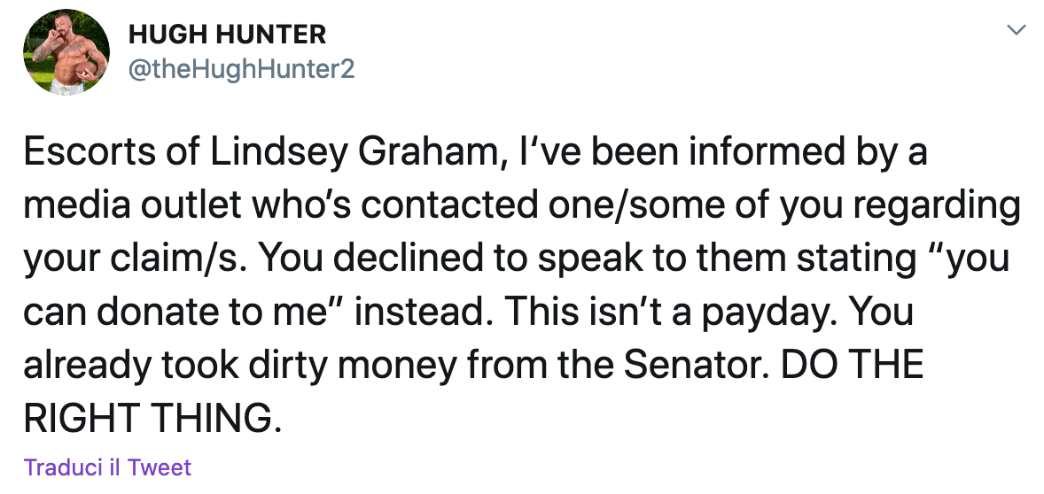 Lindsey Graham, il senatore omofobo accusato di essere andato con "un esercito" di escort gay - Schermata 2020 06 07 alle 15.16.16 - Gay.it