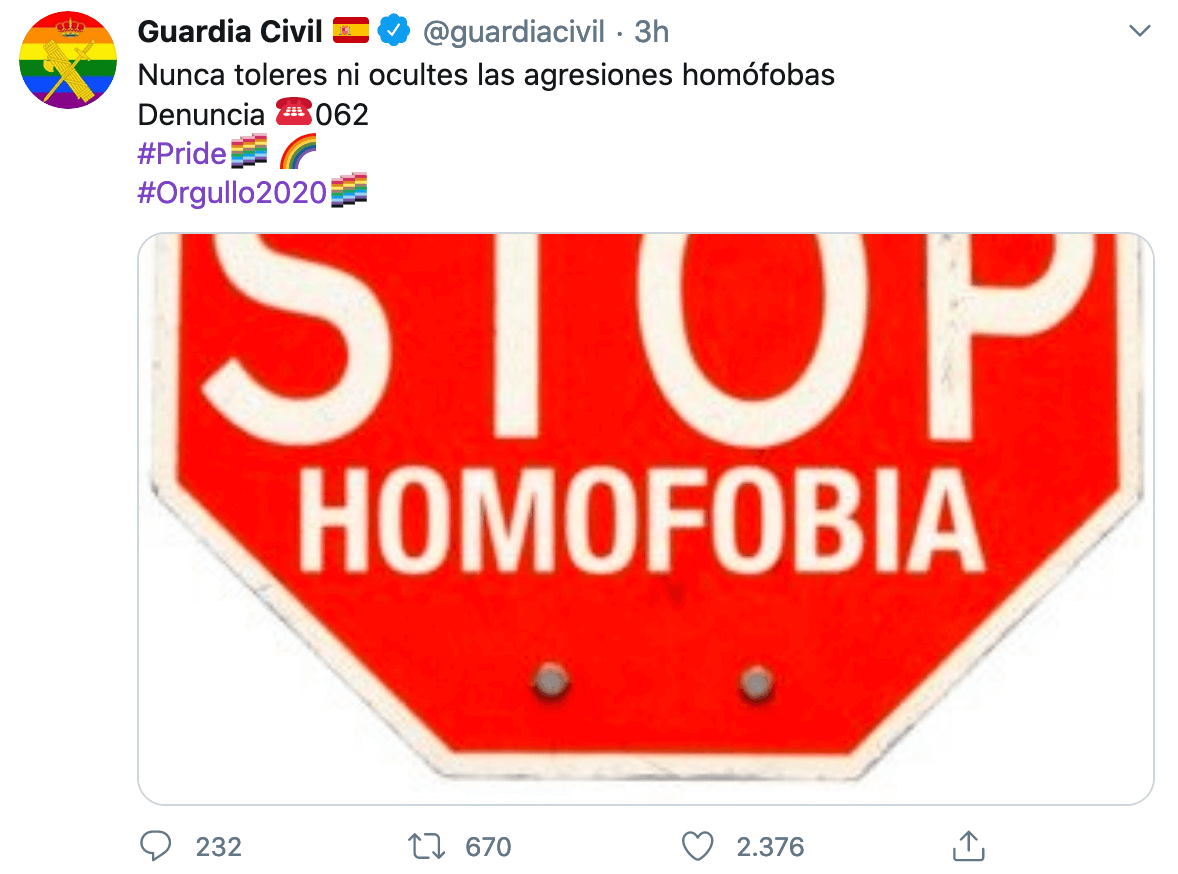 Spagna, la Guardia Civil celebra il Pride e dice basta all'omotransfobia - Schermata 2020 06 28 alle 15.22.45 - Gay.it