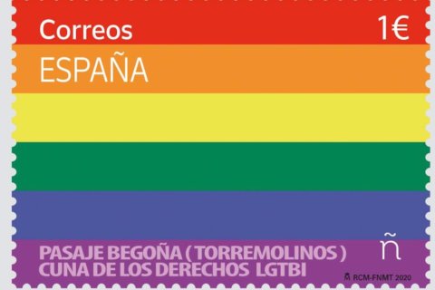 Spagna, francobollo arcobaleno per omaggiare il Pride Month e lo Stonewall spagnolo - correos sello orgullo lgtbi pasaje begona - Gay.it