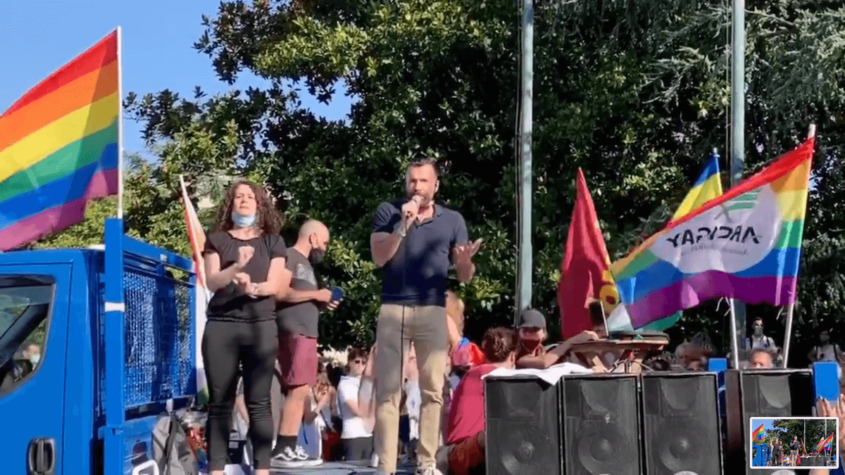 Zan al Verona Pride, “gli omofobi vogliono continuare a odiare e discriminare, ecco perché la legge è importante” – VIDEO
