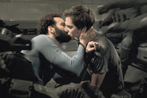 The Old Guard, i momenti più romantici di Nicky e Joe - il video
