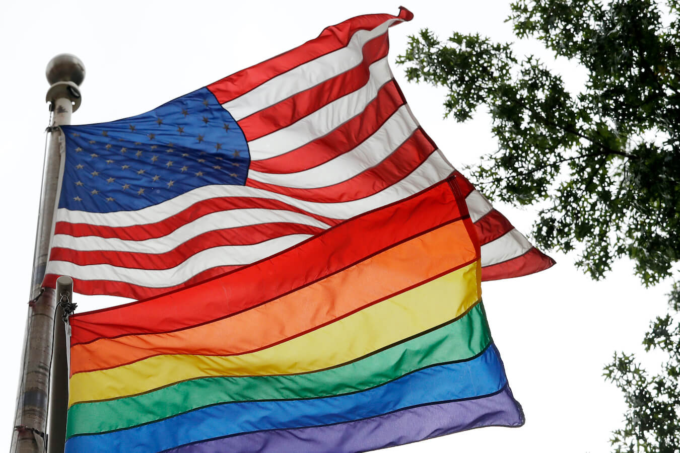 8 statunitensi su 10 favorevoli a leggi che proteggano la comunità LGBTQ+