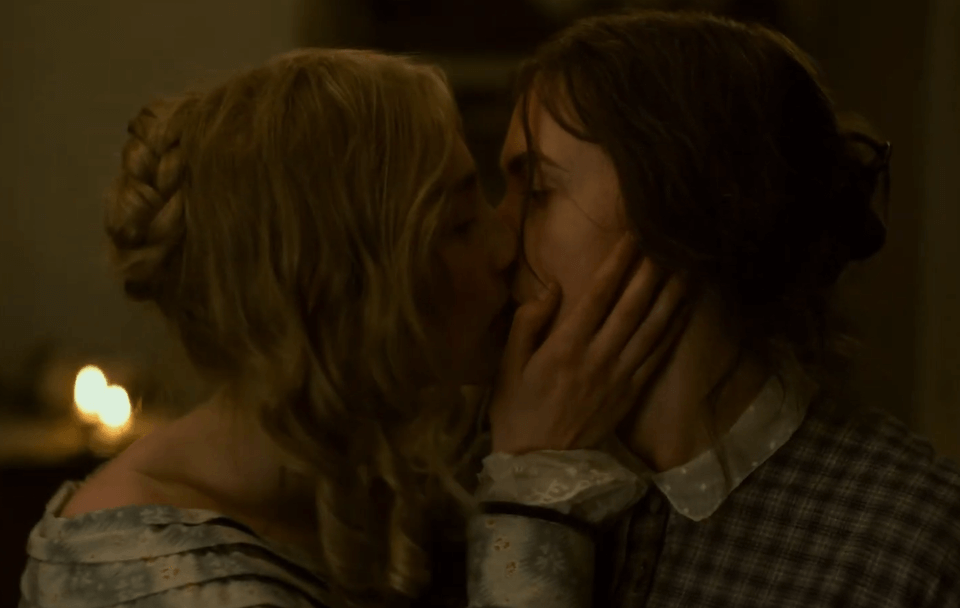 Ammonite, primo trailer per il film di Francis Lee con Kate Winslet e Saoirse Ronan  innamorate – video
