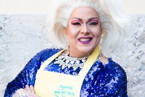 Bake Off Italia 8, la drag queen Peperita tra i concorrenti: 'Farò vedere a tutti quant'è bella la bandiera rainbow' - Peperita drag queen Bake Off - Gay.it