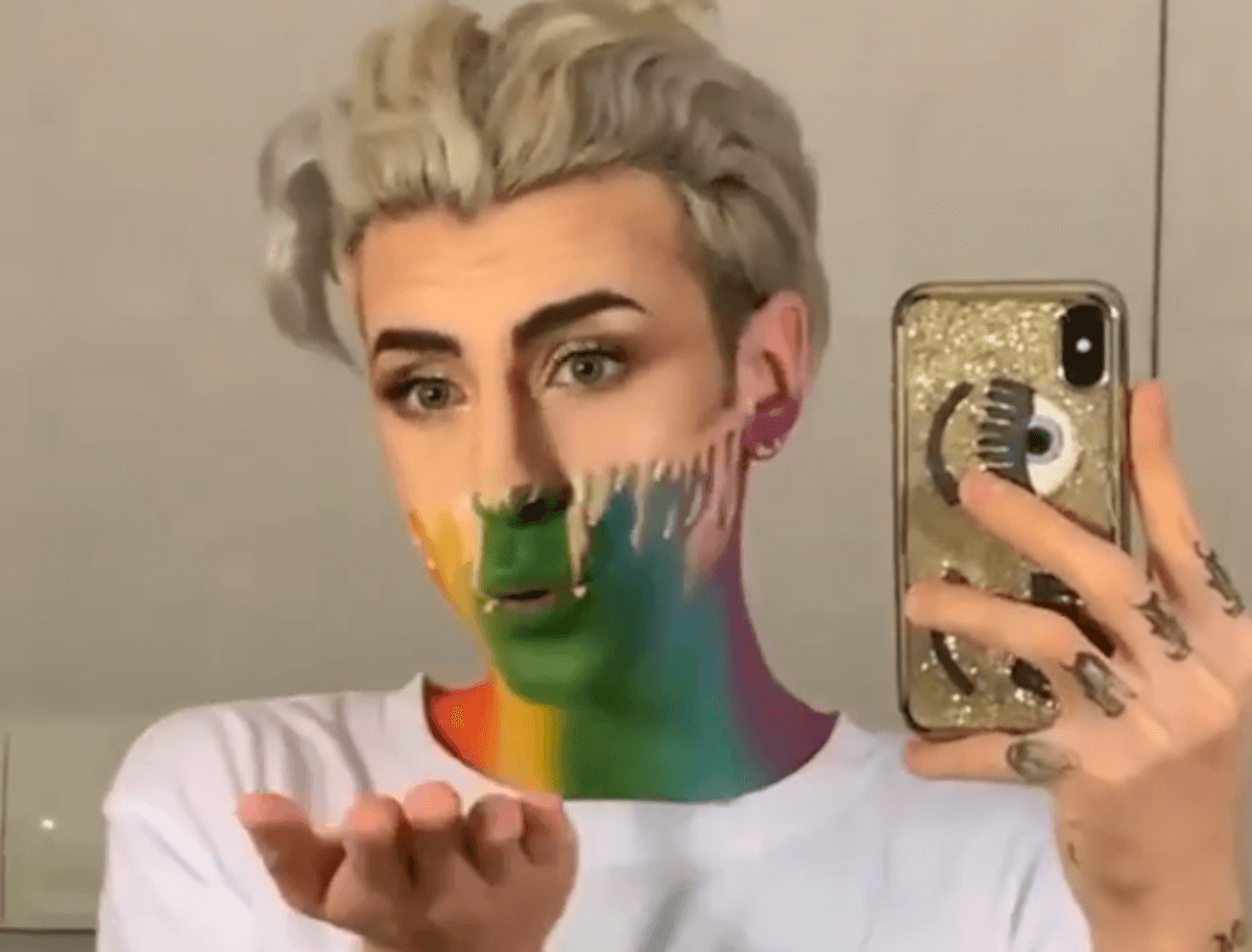 Pierangelo Greco, tiktoker gender fluid travolto dall’omofobia: “mi fate vomitare, agirò per via legali”