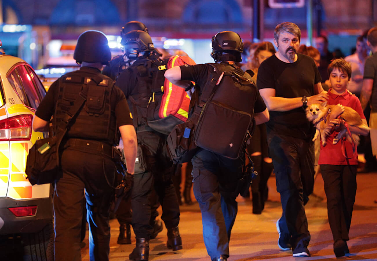 Attentato al concerto di Ariana Grande: terrorista condannato a 55 anni di carcere