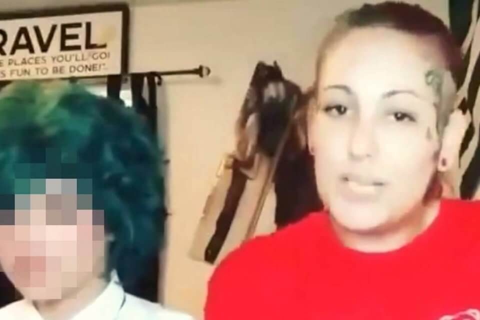 tik tok madre omofoba