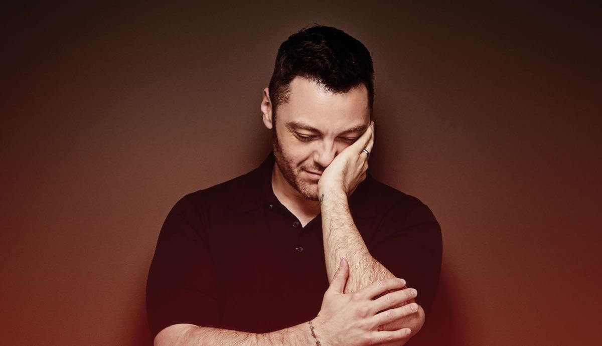 Tiziano Ferro ufficializza il disco di cover, Rimmel primo singolo – tracklist ufficiale