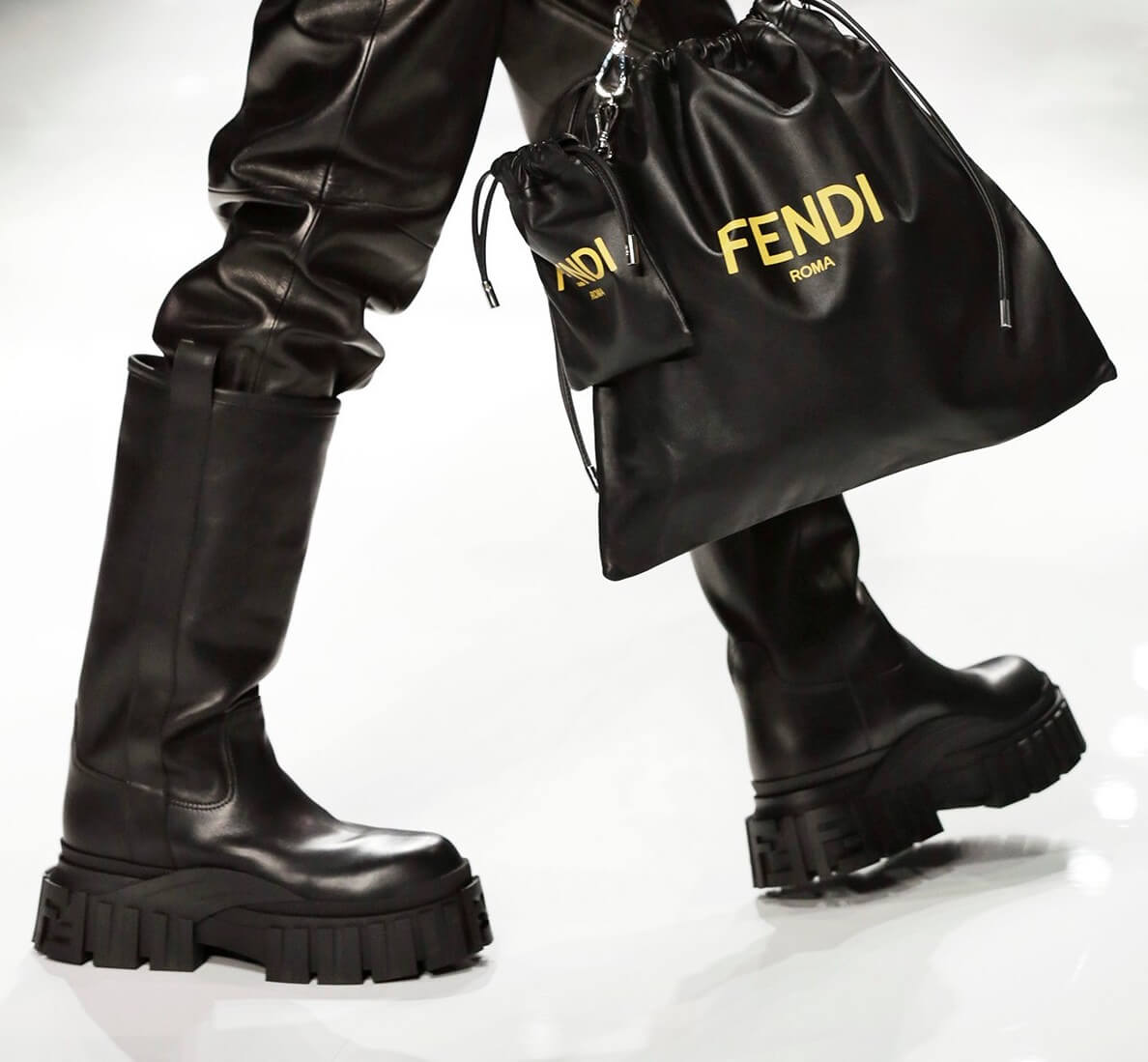 Tendenze – I Chelsea boots sono il must have di questa stagione