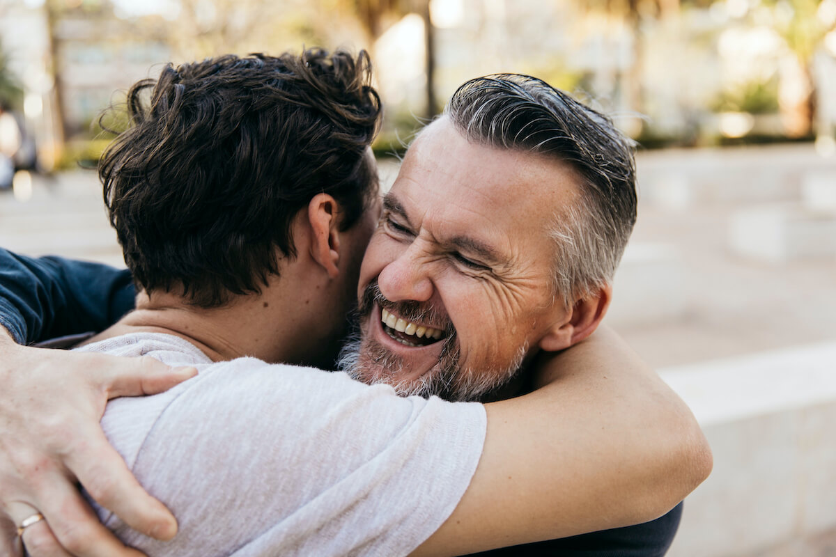Genitori e figli LGBT: un preoccupante peggioramento nelle relazioni in famiglia