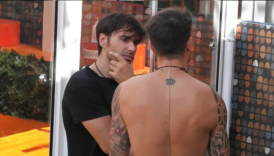 Gf Vip 5, Massimiliano Morra è gay? Il presunto outing di Adua Del Vesco – VIDEO