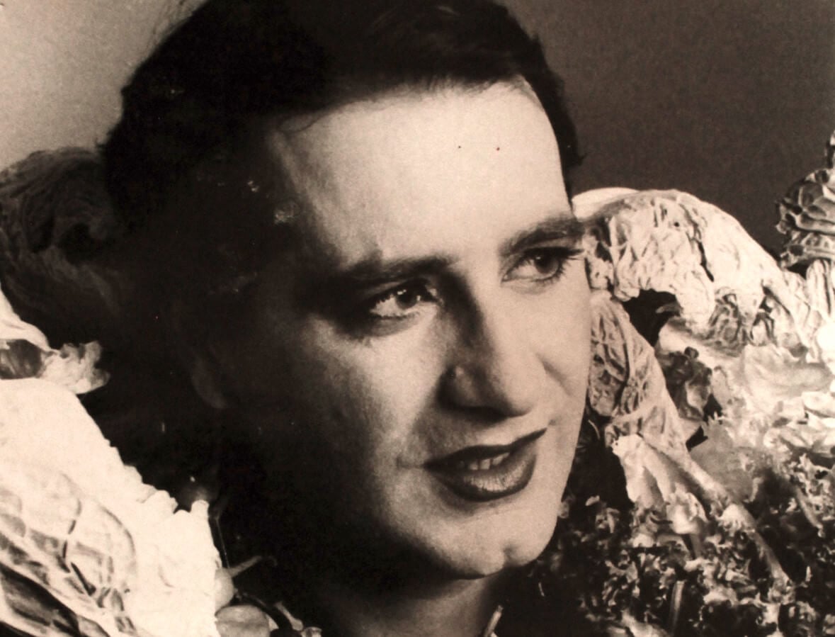 Alfredo Cohen, il ricordo di artista spettacolare e icona gay d’un tempo passato