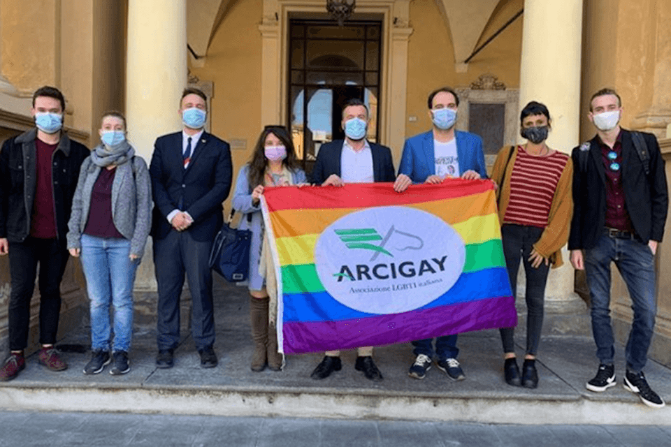 Reggio Emilia, approvata in aula mozione in favore della legge contro l'omotransfobia - reggio emilia ddl zan - Gay.it
