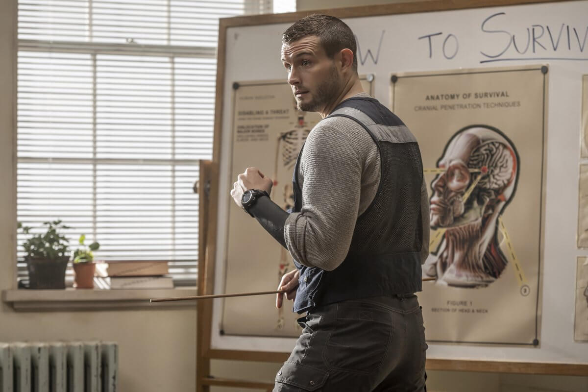 The Walking Dead: World Beyond, Nico Tortorella felice di interpretare un personaggio gay nello spin-off zombie - the walking dead world beyond tortorella - Gay.it