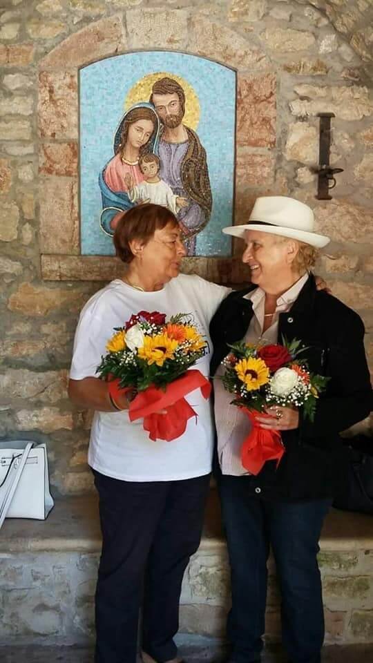 Maria Laura e Lidia "spose" in chiesa ad Assisi, il racconto - 8 - Gay.it