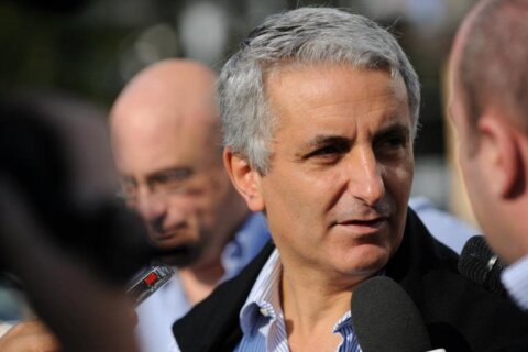 Quagliarello propone il baratto al Governo: "Collaboriamo sull’emergenza Covid ma stop al DDL Zan" - Gaetano Quagliariello - Gay.it