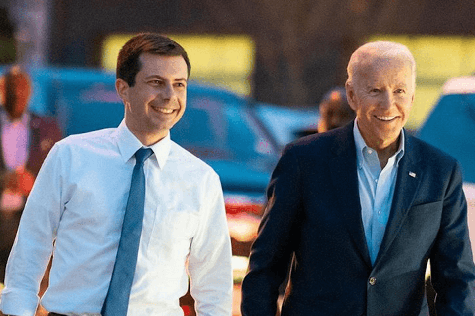 Joe Biden sceglie Pete Buttigieg e fa la Storia: sarà la prima persona LGBT nel Gabinetto presidenziale - Pete Buttigieg - Gay.it