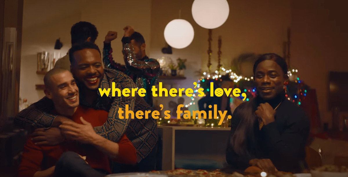Pioggia di spot LGBT per le grandi aziende: da Ritz a Pantene, l’inclusione comincia a prendere forma – video