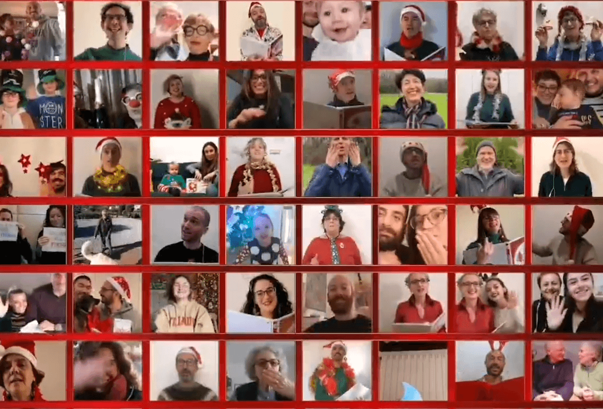 “Di Natale la Vigilia”, Checcoro canta il coming out in famiglia – il video