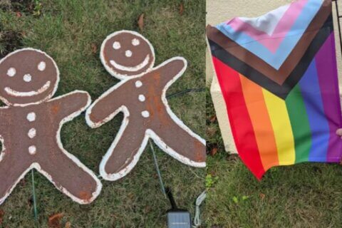 Decorazioni natalizie di una coppia gay vandalizzate con escrementi - Decorazioni natalizie di una coppia gay vandalizzate con le feci copia - Gay.it