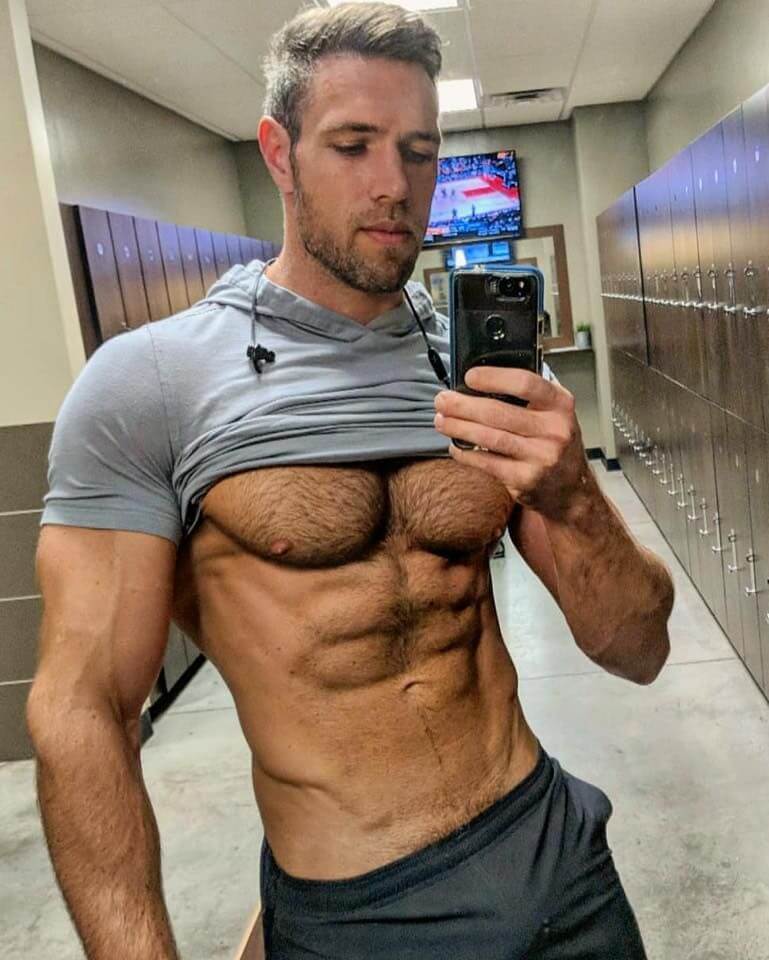 GayVNs 2021, i vincitori degli Oscar del Porno gay - Alex Mecum - Gay.it