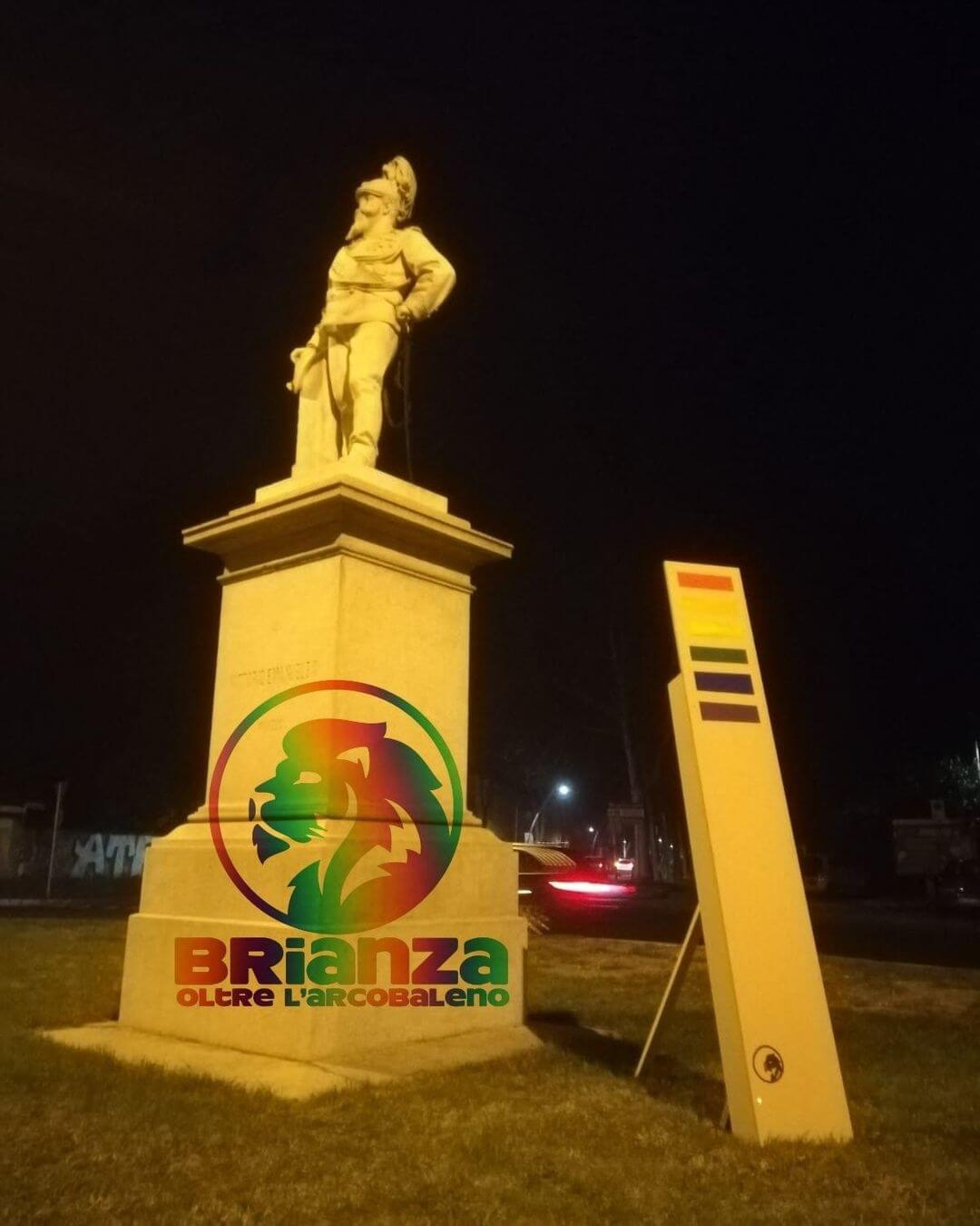Monza, distrutto il monolite rainbow contro l'omotransfobia - Monza - Gay.it