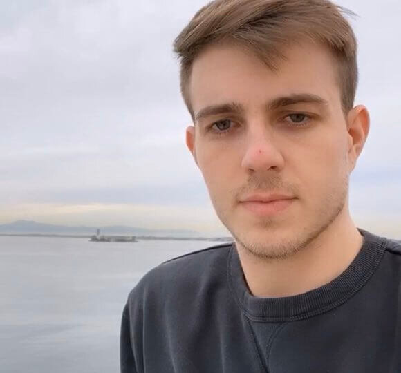 alexander palex, performer gay su only fans e twitter