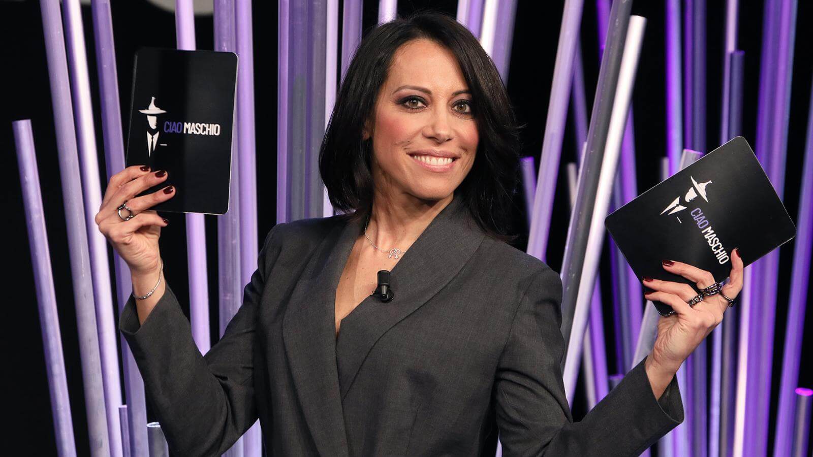 Ciao Maschio, Nunzia De Girolamo e l’apoteosi tv della stereotipia di genere