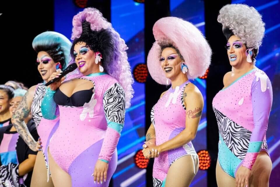 Italia’s Got Talent, le coloratissime Drag Queen conquistano il pubblico – VIDEO