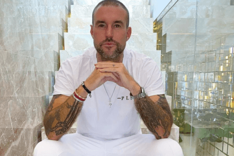 Philipp Plein replica alle accuse di omofobia: "Infondate e diffamatorie, da sempre AMO le persone LGBT" - Philipp Plein 1 - Gay.it