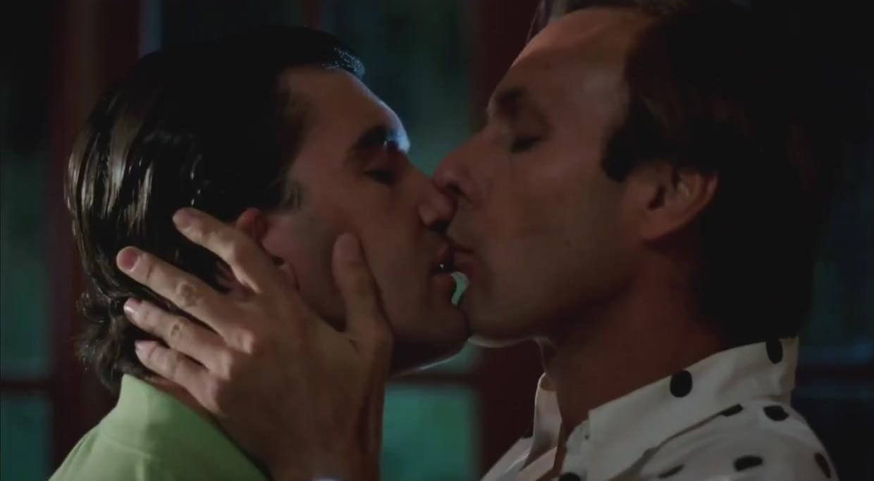 la legge del desiderio, la ley del deseo, antonio banderas, baci gay al cinema