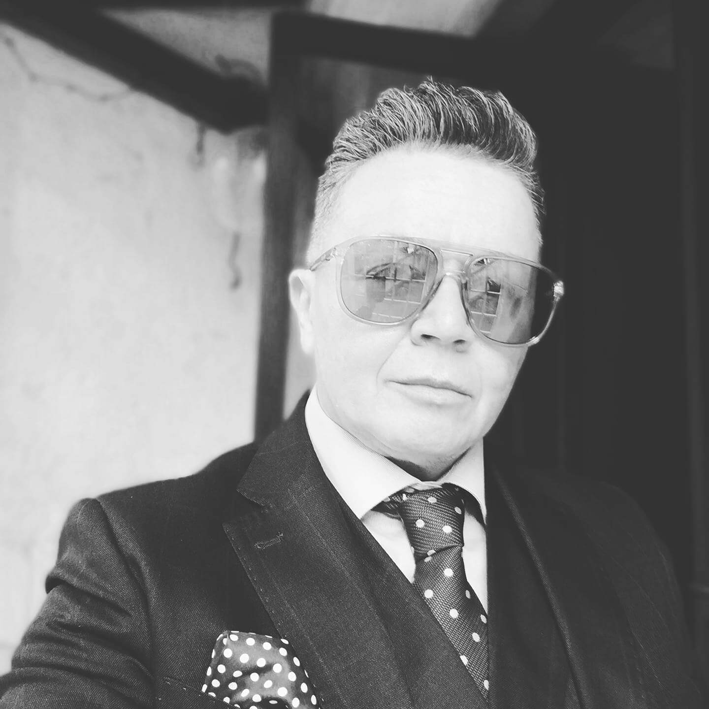 Il presidente dello Yatch Club solca l'oceano della transizione - Daniele Yatch club - Gay.it