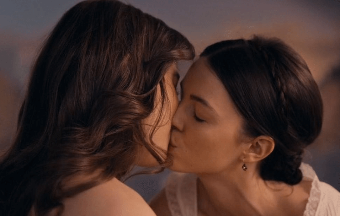 Ella Hunt di Dickinson fa coming out: "Sono felicemente queer" - Ella Hunt 3 - Gay.it