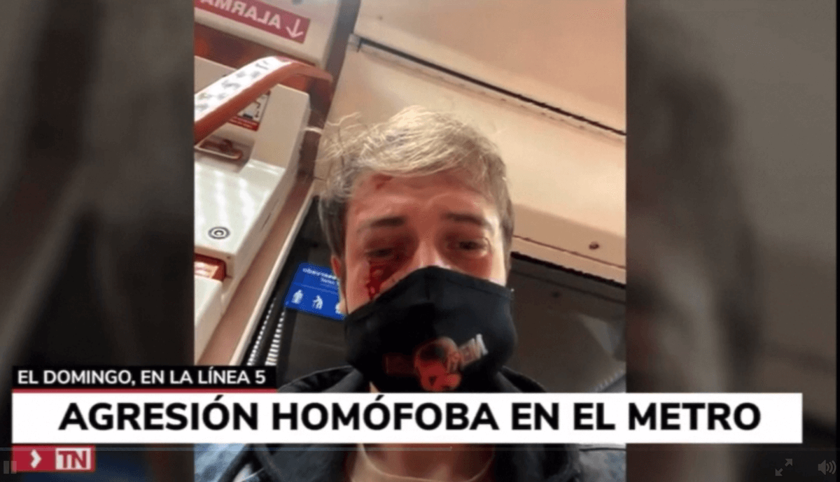 Madrid, brutale aggressione omofoba in metro al grido “fr*cio”