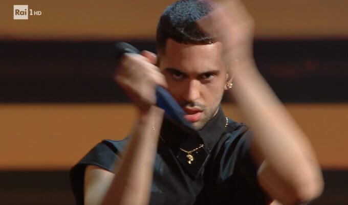 Sanremo 2021, il pagellone di Daniel Greco alla 4a serata - promossi e bocciati - Mahmood a Sanremo - Gay.it