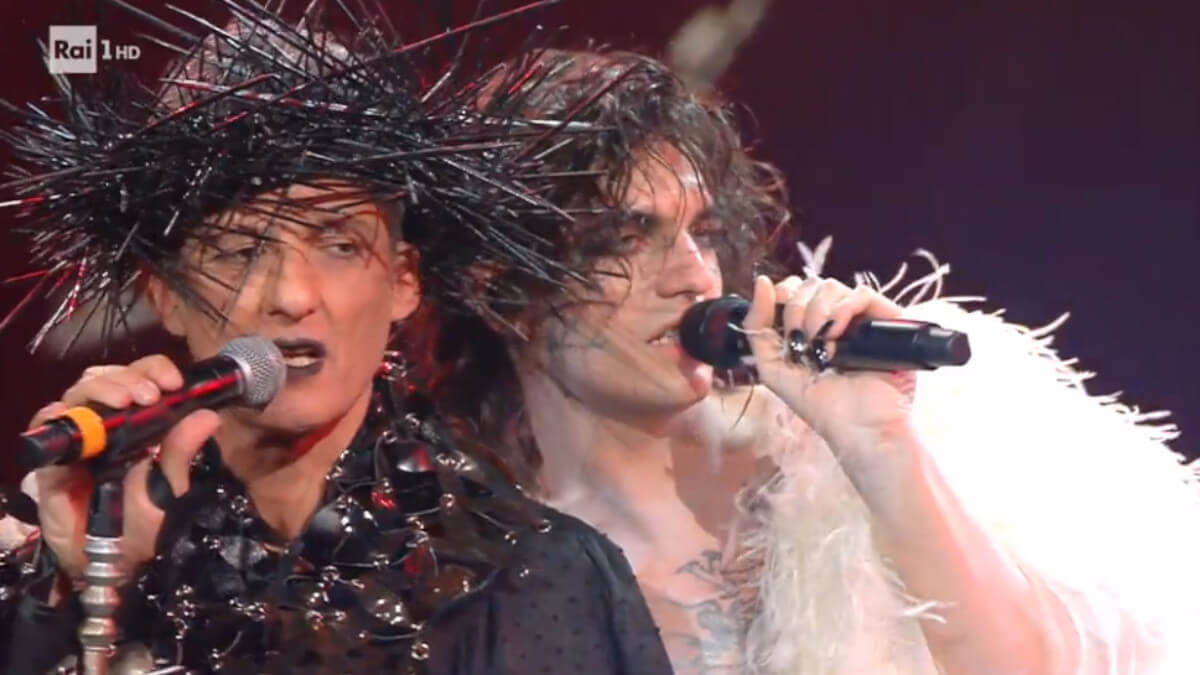 Sanremo 2021, gli esorcisti d’Italia all’attacco: “blasfemia e vilipendio della fede cattolica”
