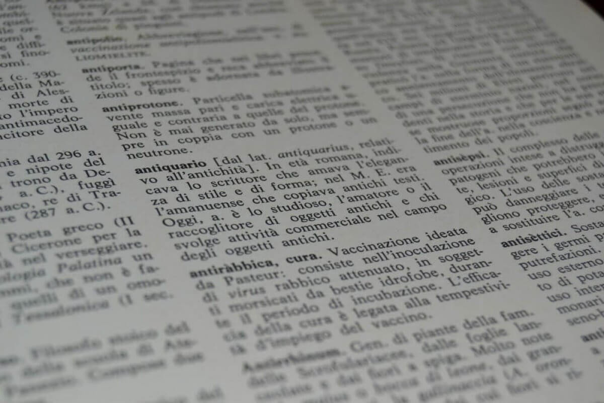 Gay e diverso sinonimi: bufera sul dizionario di Repubblica