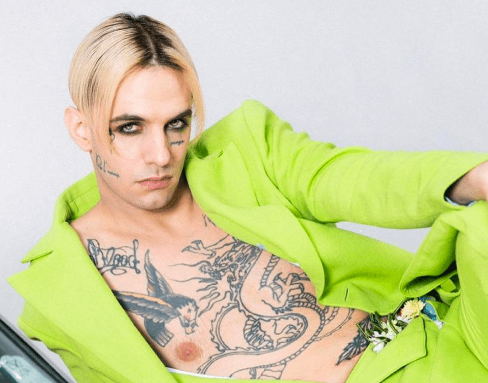 Lauro, il nuovo disco di Achille: “Voglio fermarmi, mi piacerebbe sparire come Mina e lasciare solo la musica”