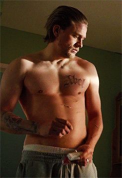 Charlie Hunnam