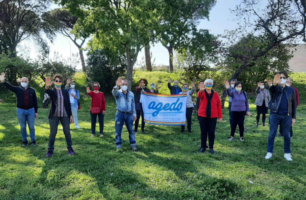 DDL Zan, flashmob dei genitori di AGEDO a sostegno della legge contro l’omotransfobia