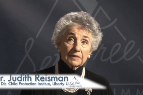 Judith Reisman, è morta l'autrice che accusò gli omosessuali di aver dato vita al nazismo e all'Olocausto - Judith Reisman - Gay.it