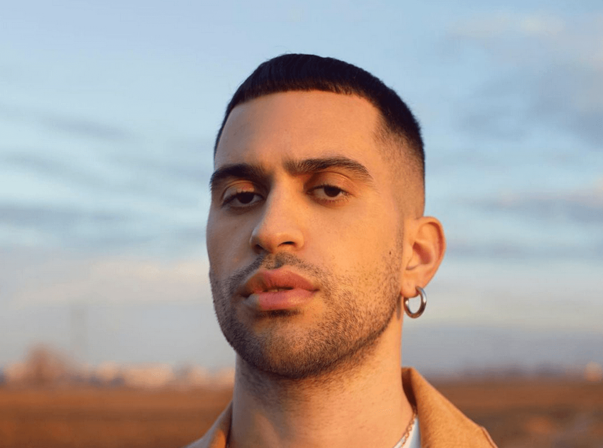 Mahmood: “Il Pride unisce, mi rende felice. Se una battaglia la senti tua, è giusto metterci la faccia”