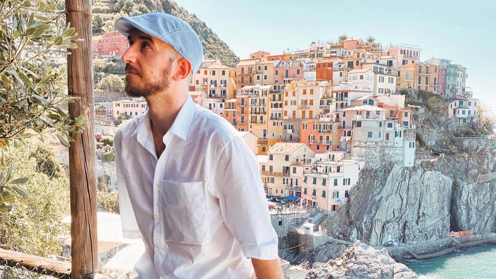 Matteo Rastelling Rastelli influencer impegnato contro odio e omofobia su Instagram e TikTok