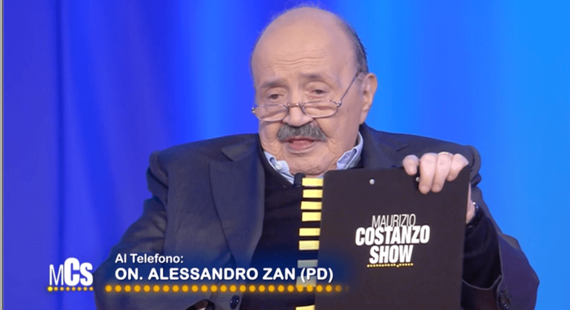 Guida all'universo queer di Maurizio Costanzo, tra molte luci e qualche ombra - Maurizio Costanzo Show - Gay.it